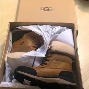 Ugg snowboots